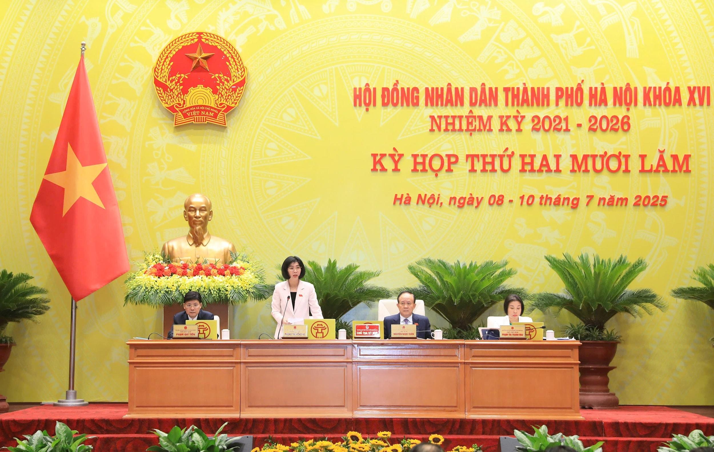 Trong các hình thức giám sát thì hoạt động giám sát trực tiêp tại kỳ họp HĐND thành phố thể hiện rõ nét vai trò của