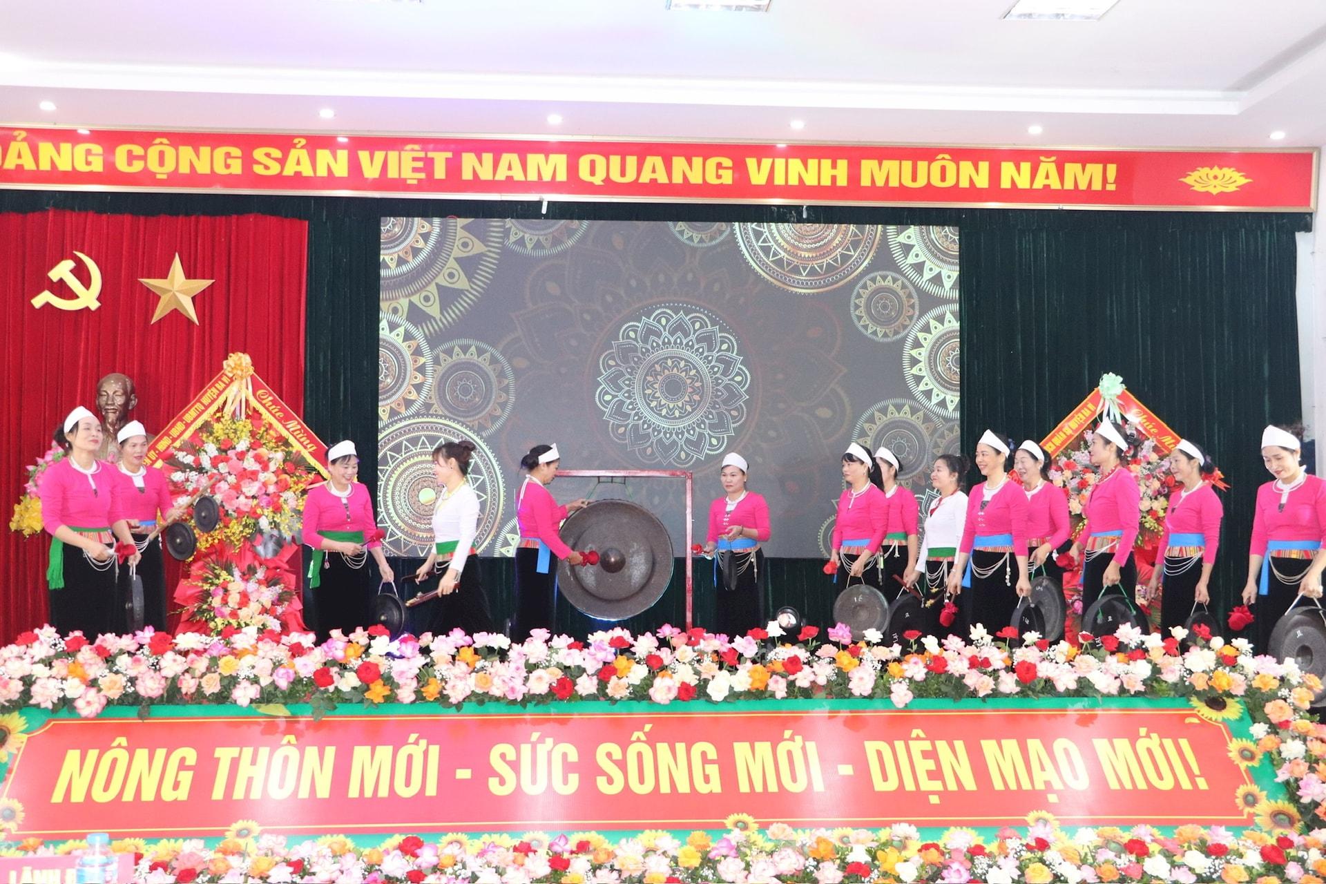le-hoi-t3an-vien-son-th55anh.jpg