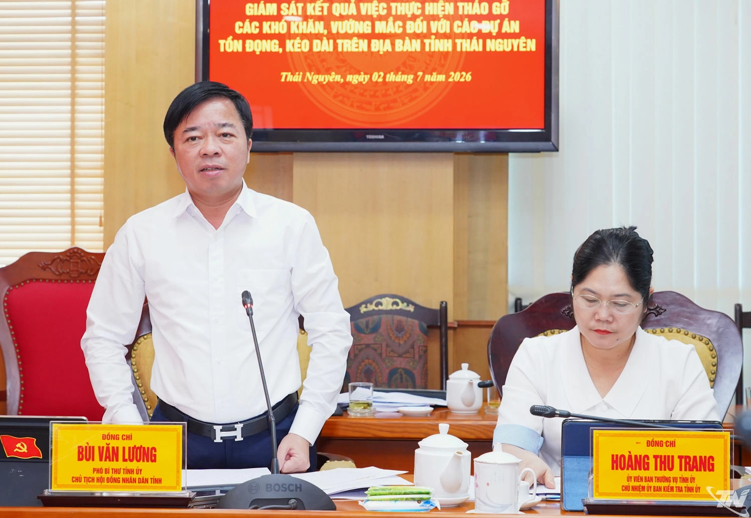 Đồng chí Bùi Văn Lương, Phó Bí thư Tỉnh ủy, Chủ tịch HĐND tỉnh phát biểu tại buổi làm việc.