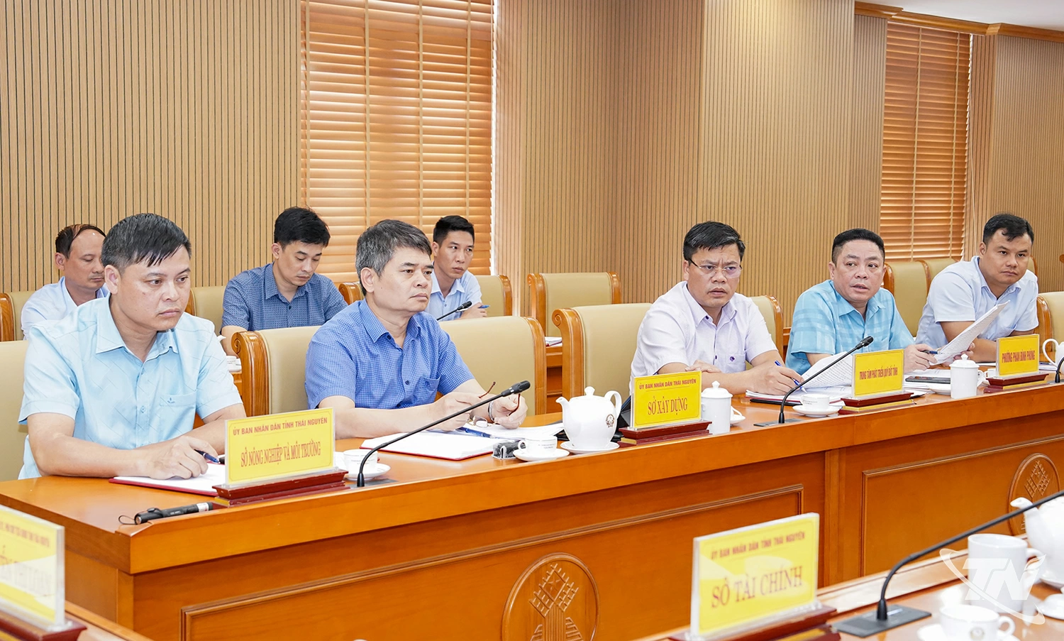Các đại biểu dư Hội nghị.