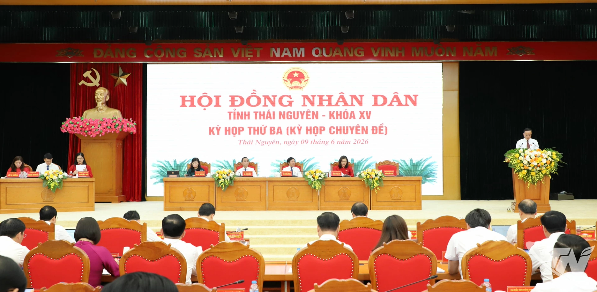 Quang cảnh Kỳ họp.
