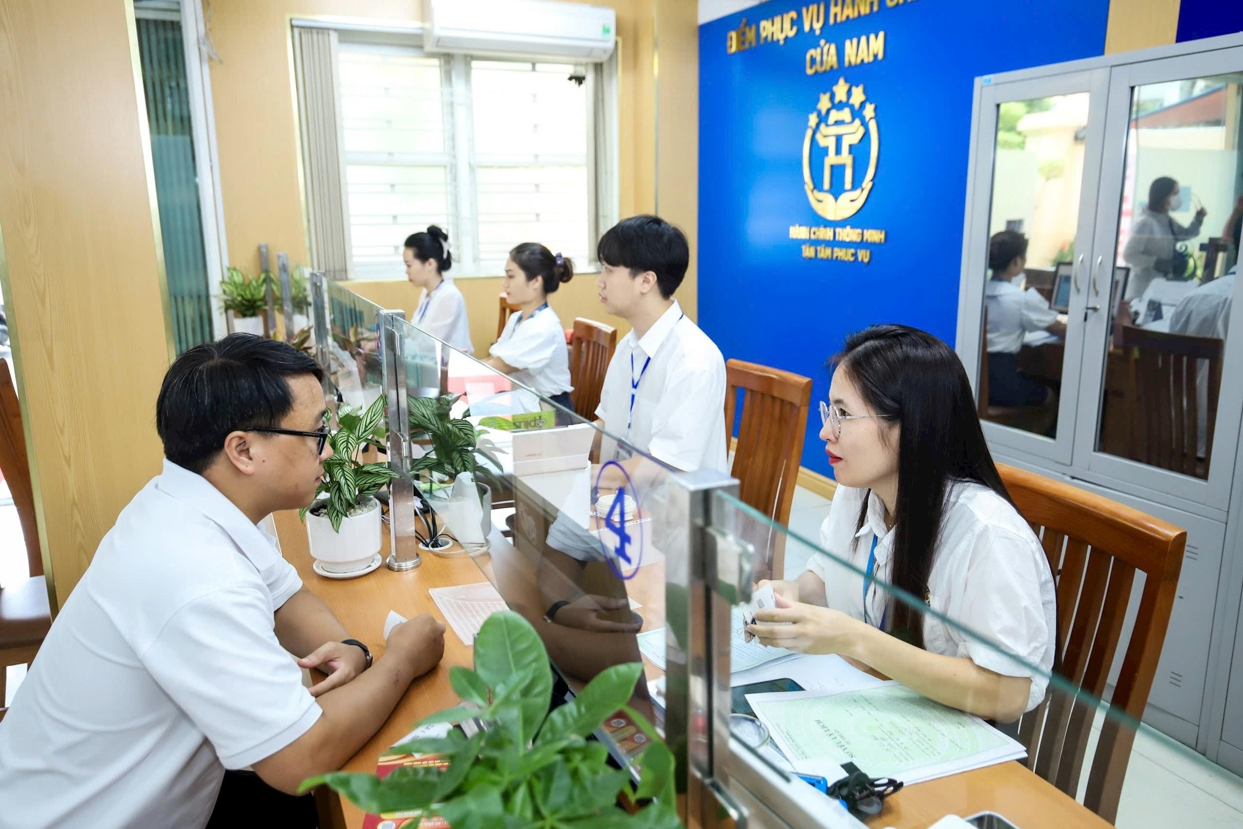 cong-tac-cai-cach-hanh-chinh-duoc-day-manh-tai-phuong-cua-nam.jpg