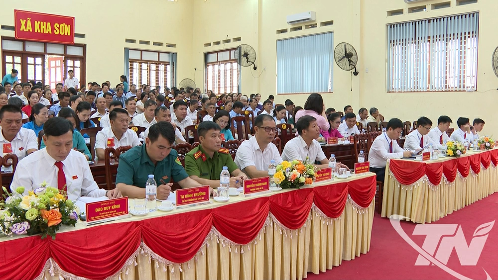 Các đại biểu dự Kỳ họp