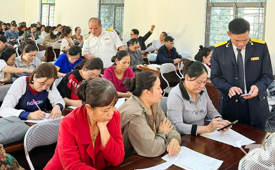 Hướng dẫn cho hộ kinh doanh đang ký kê khai tại phường Đức Xuân.