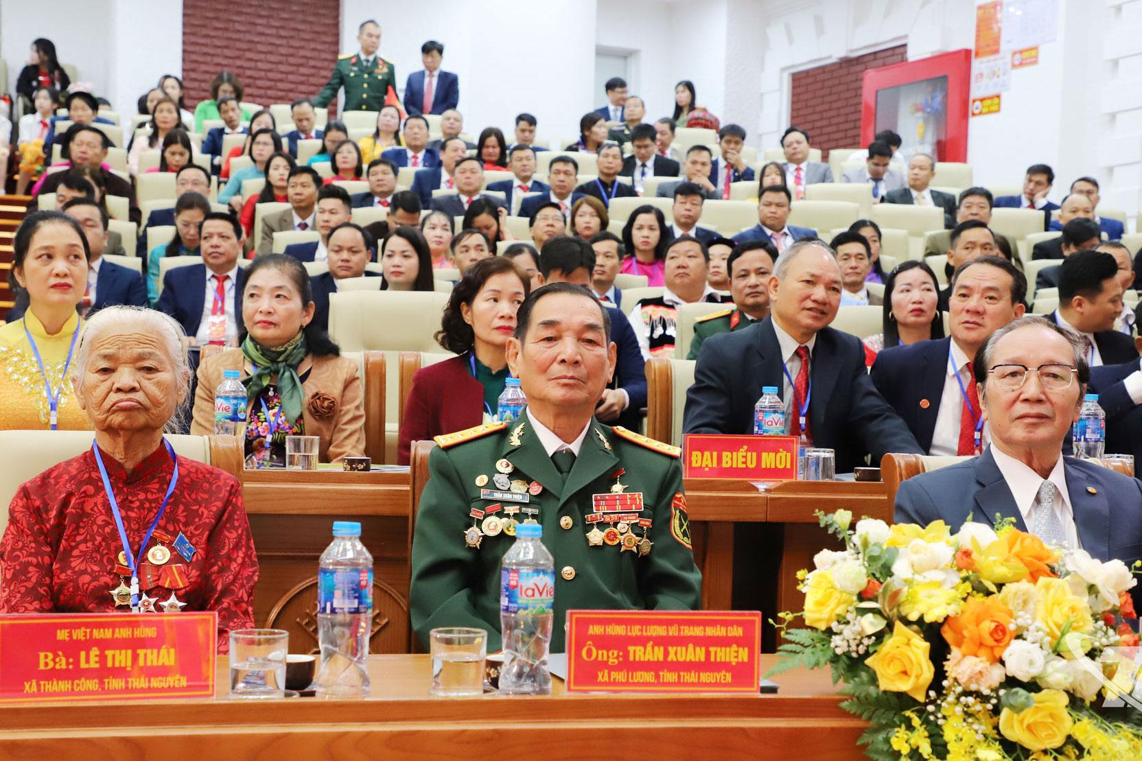 Các đại biểu dự Đại hội.