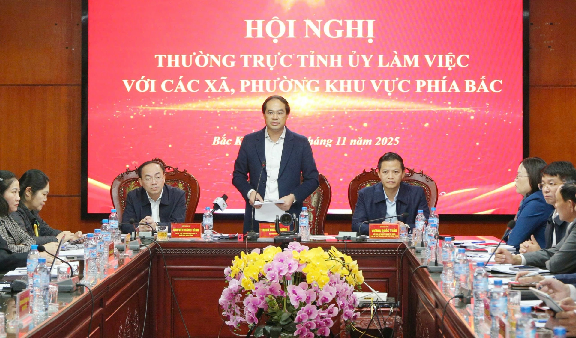 Thường trực Tỉnh ủy làm việc với lãnh đạo 17 xã, phường thuộc các huyện Ngân Sơn, Bạch Thông, Chợ Mới và thành phố Bắc Kạn cũ.