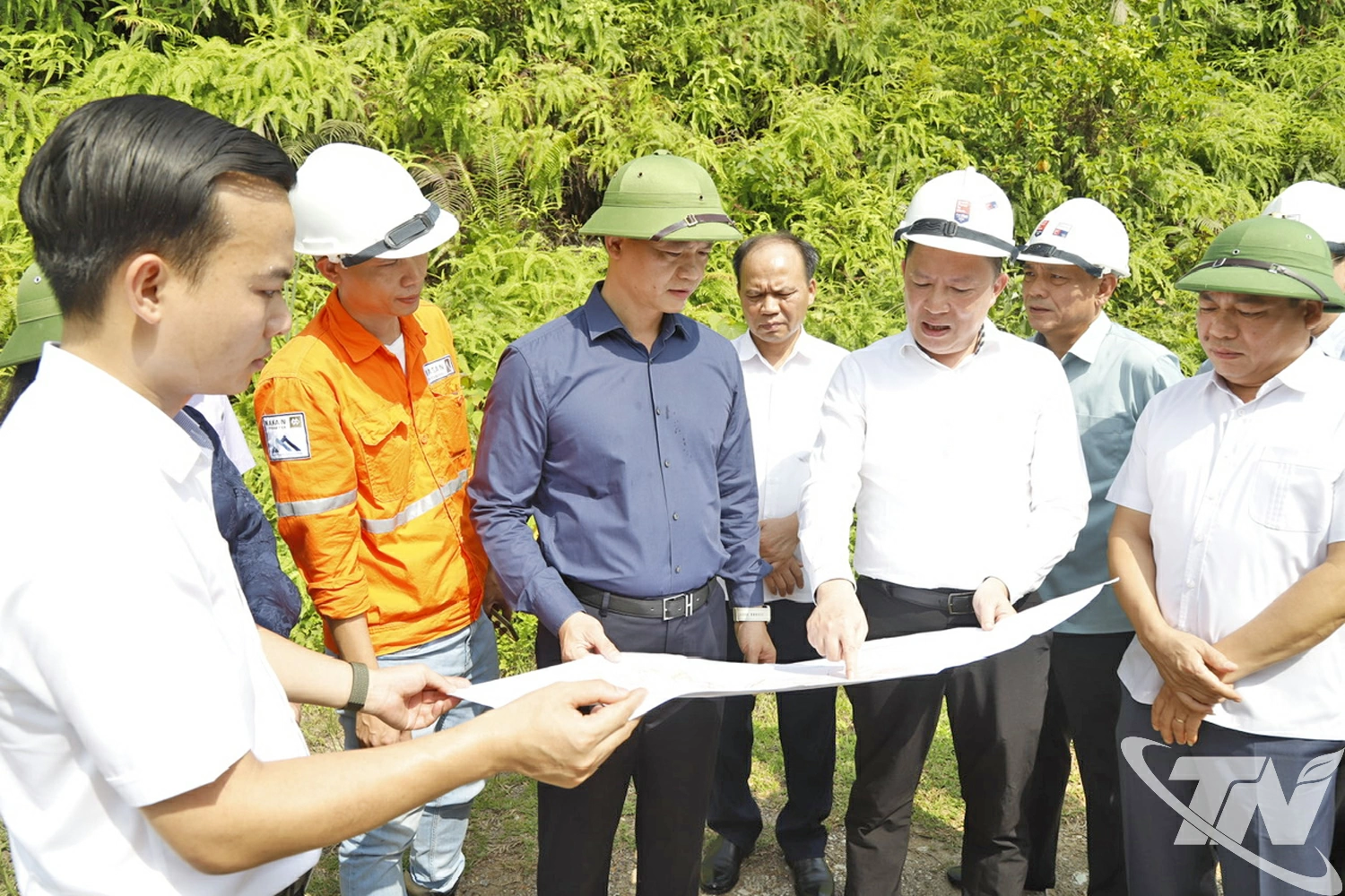 Đồng chí Chủ tịch UBND tỉnh Vương Quốc Tuấn kiểm tra thực tế Dự án 
