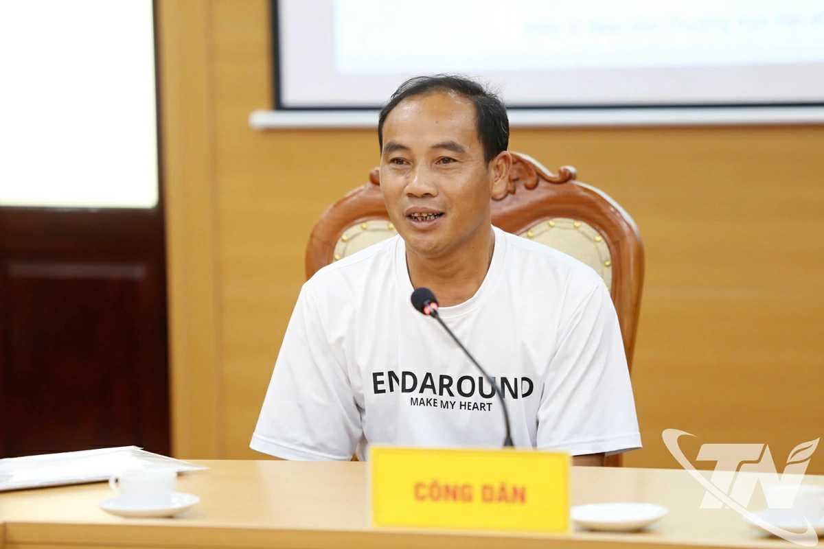 Ông Lê Văn Thanh trình bày đề nghị của gia đình tại buổi tiếp công dân.