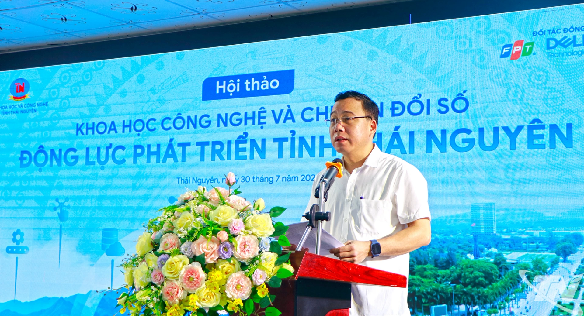 Đại diện lãnh đạo Sở Khoa học - Công nghệ phát biểu tại Hội thảo.