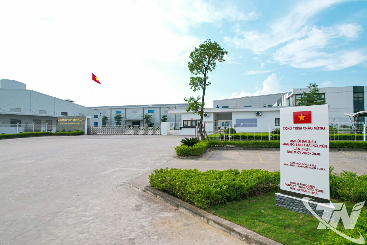 Các khu, cụm công nghiệp trên địa bàn tỉnh tiếp tục thu hút nhiều doanh nghiệp trong và ngoài nước đầu tư phát triển sản xuất.