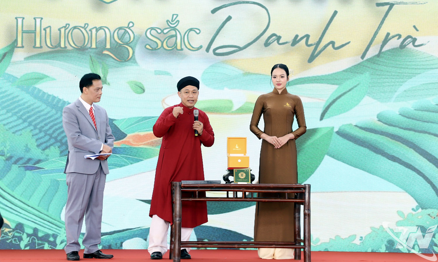 Giới thiệu sản phẩm trà cổ móng rồng, chè Đinh được hái trên đỉnh núi Tam Đảo