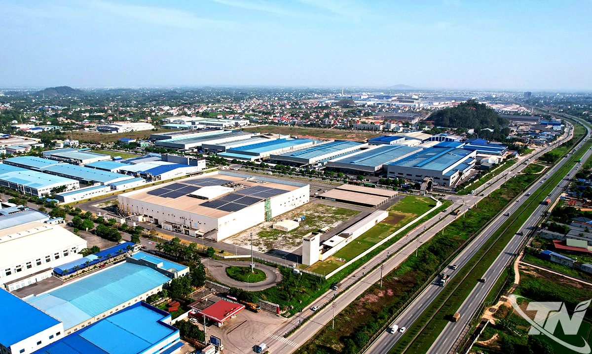 Những năm qua, tỉnh Thái Nguyên đã được định vị là trung tâm công nghiệp của vùng với các ngành chủ lực là: Luyện kim, chế biến khoáng sản, điện tử, dệt may, chế biến nông sản…