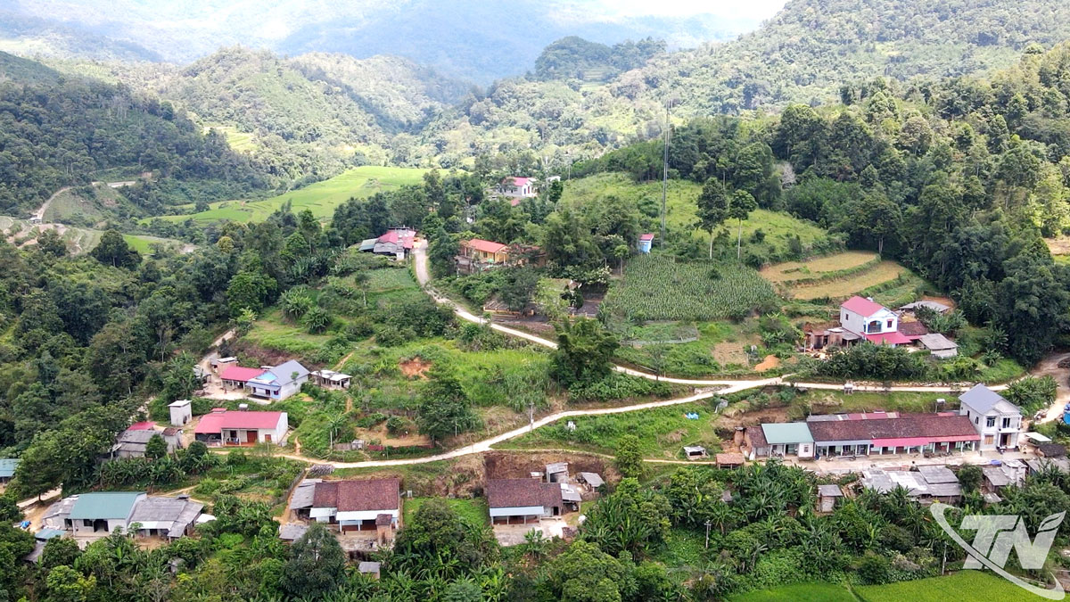 Nhiều tiêu chí NTM tại các xã cần phấn đấu hoàn thành.