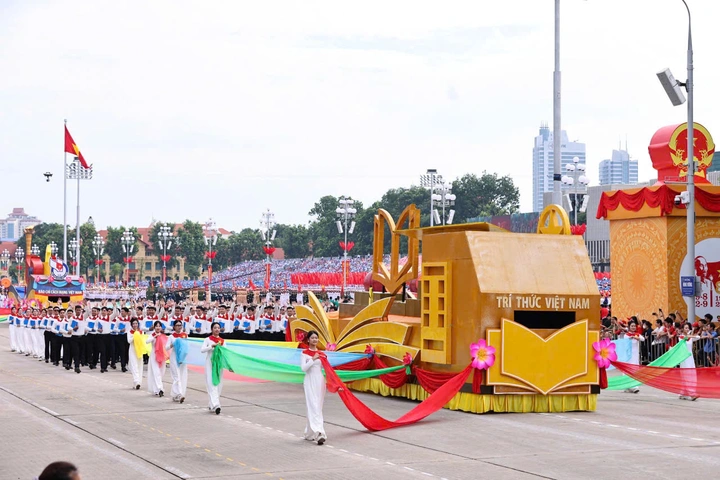 Trí thức Việt Nam đồng hành cùng dân tộc trong sự kiện trọng đại kỷ niệm 80 năm Quốc khánh- Ảnh 3.