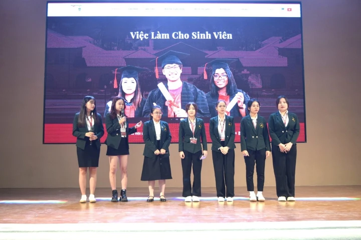 Chung kết Cuộc thi “BrandID – Công dân số với tên miền ID.VN”: Thế hệ trẻ kiến tạo thương hiệu số cùng ID.VN - Ảnh 5.