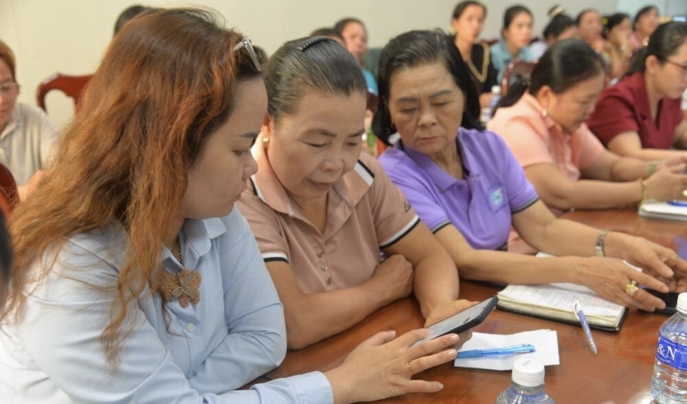 Đồng Tháp đẩy mạnh phát triển công dân số- Ảnh 1.