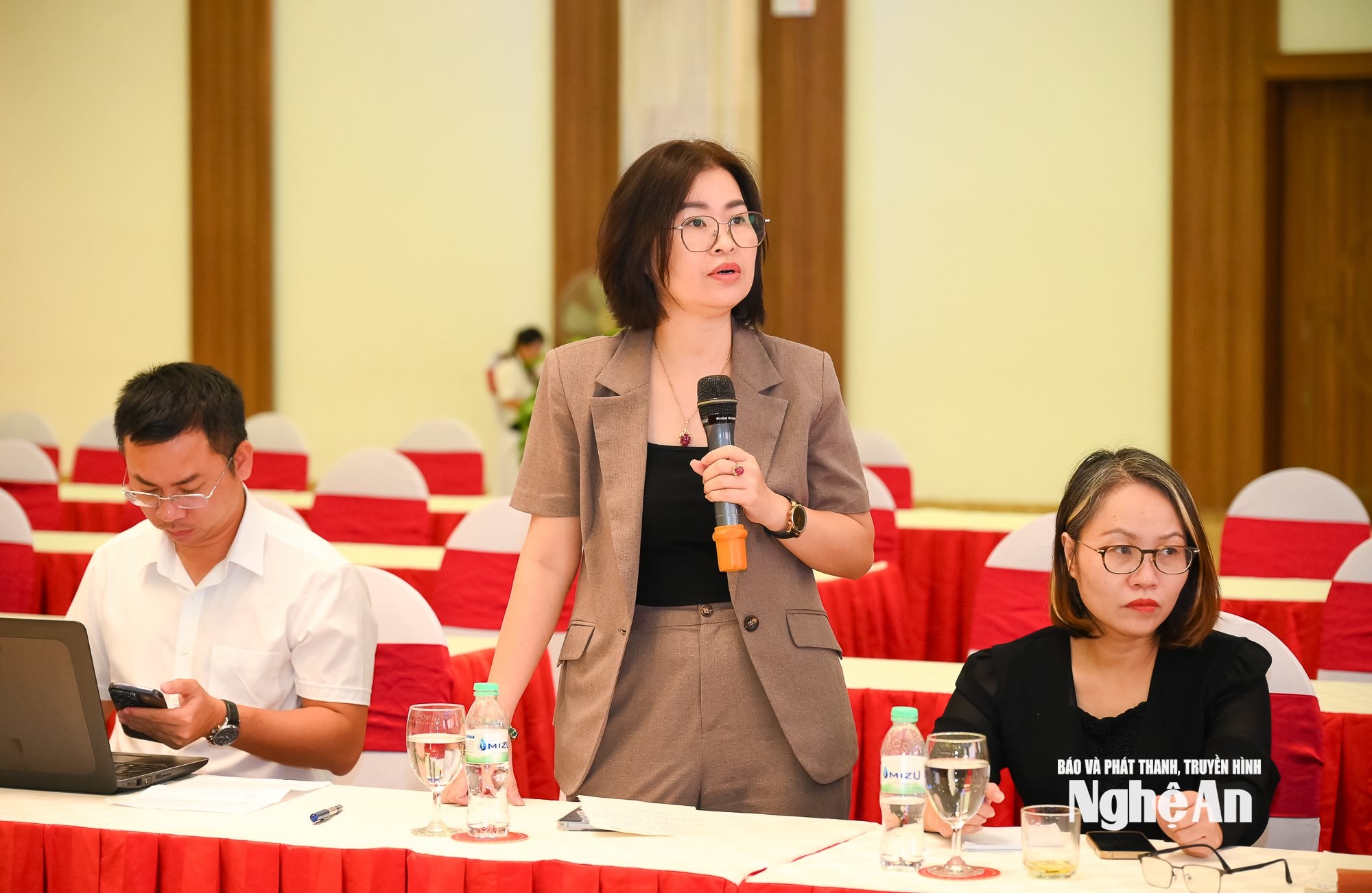 Họp báo trước đại hội-11