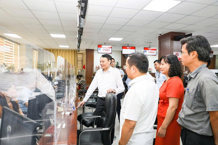 Đoàn công tác Bộ KH&CN làm việc với tỉnh Nghệ An về vận hành chính quyền địa phương cấp xã, phường - Ảnh 4.