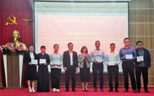 Gần 200 học viên hoàn thành chương trình bồi dưỡng chính trị năm 2026 - Ảnh 6.