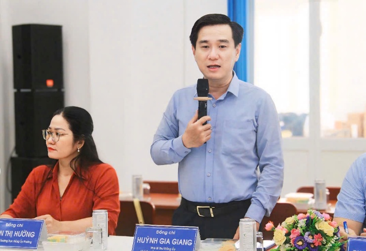 TP. Hồ Chí Minh vận hành chính quyền hai cấp: Thông suốt - hiệu quả - hướng tới bền vững - Ảnh 3.