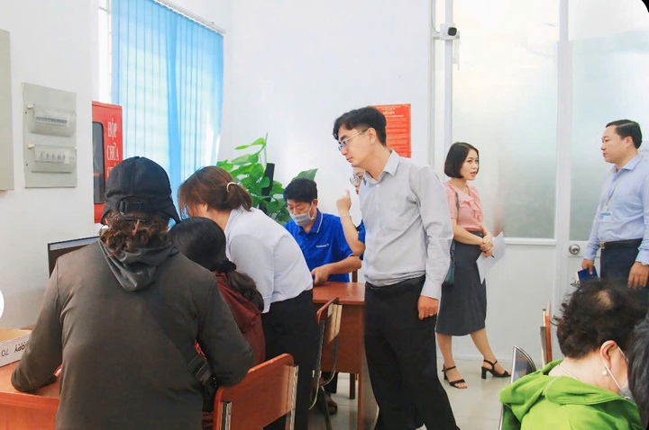 TP. Hồ Chí Minh vận hành chính quyền hai cấp: Thông suốt - hiệu quả - hướng tới bền vững - Ảnh 8.
