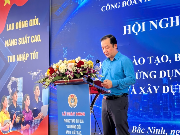 Thi đua lao động gắn với nâng cao năng lực số cho người lao động- Ảnh 2.