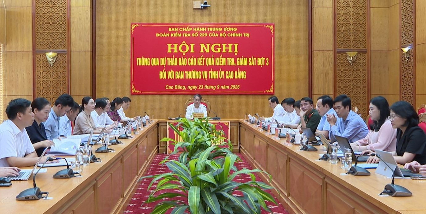 Các đại biểu dự hội nghị tại điểm cầu tỉnh.
