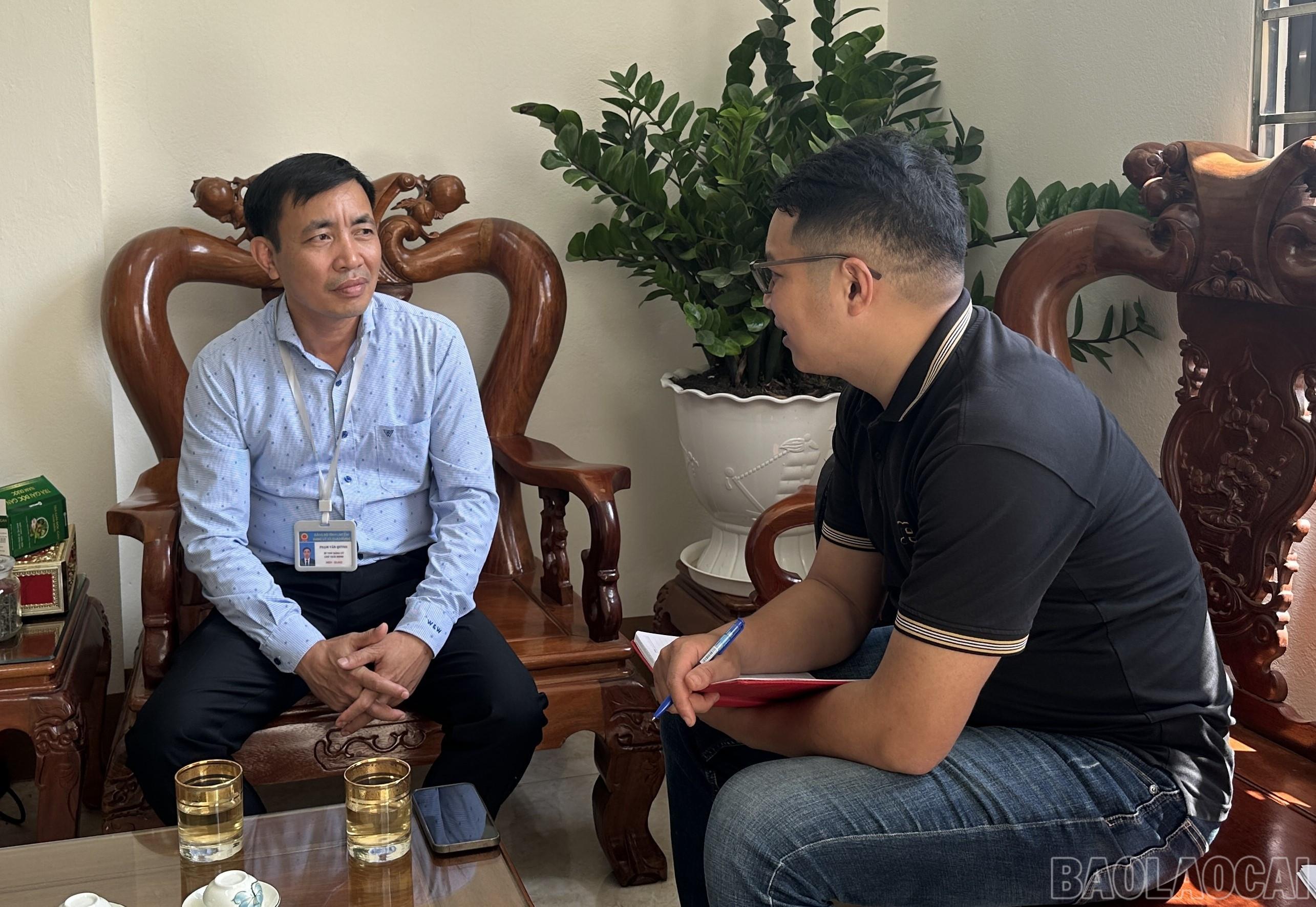 Đồng chí Phạm Văn Quynh chia sẻ về Bí thư chi bộ Vàng A Hồng. baolaocai-br_6-6176.jpg