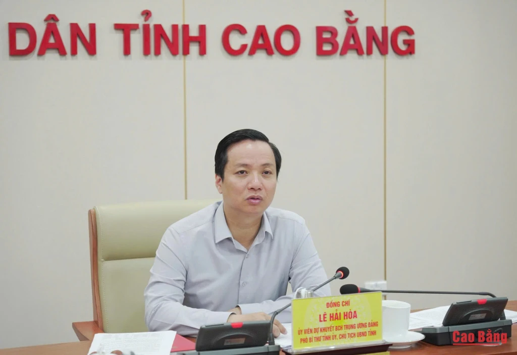 Bí thư Đảng ủy, Chủ tịch UBND tỉnh Lê Hải Hòa kết luận hội nghị.