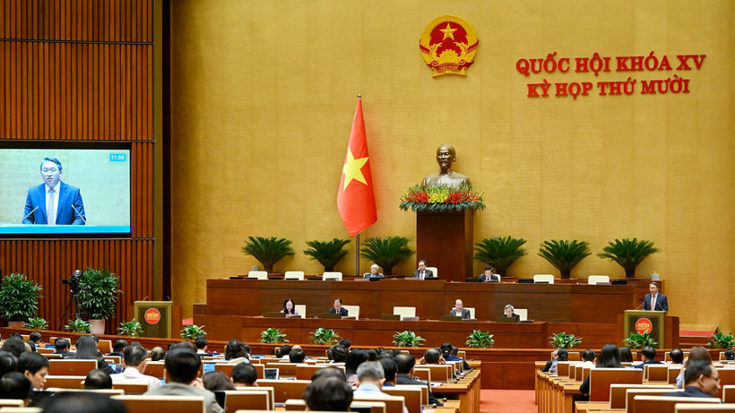 Quốc hội họp phiên toàn thể ở hội trường sáng 11/11. (Ảnh: Thủy Nguyên)