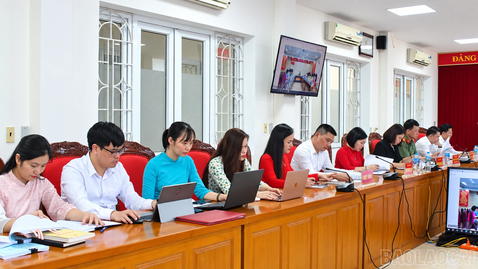 baolaocai-br_chatgpt-image-16-13-39-7-thg-9-2026.png