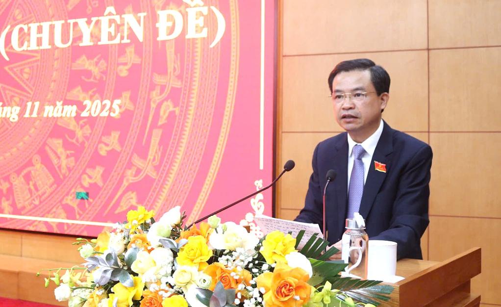 Đồng chí Bế Thanh Tịnh, Phó Bí thư thường trực Tỉnh ủy, Chủ tịch HĐND tỉnh phát biểu bế mạc Kỳ họp.