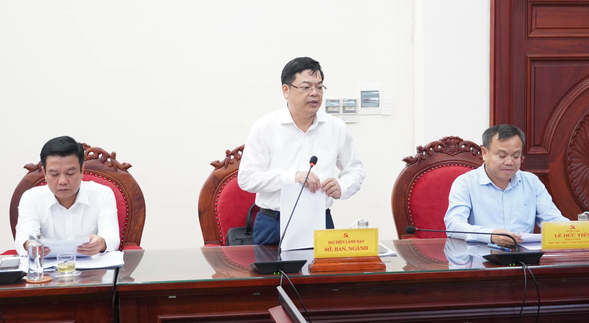 Lãnh đạo Sở Công Thương báo cáo tại buổi làm việc - Ảnh: QV