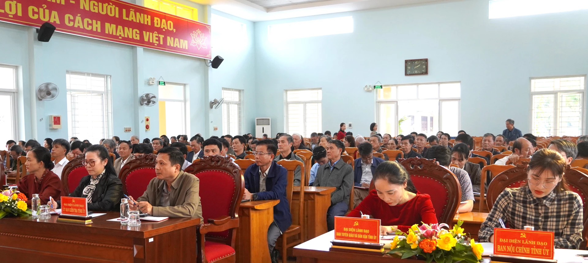 Các đại biểu dự hội nghị. Ảnh: H.Tr.