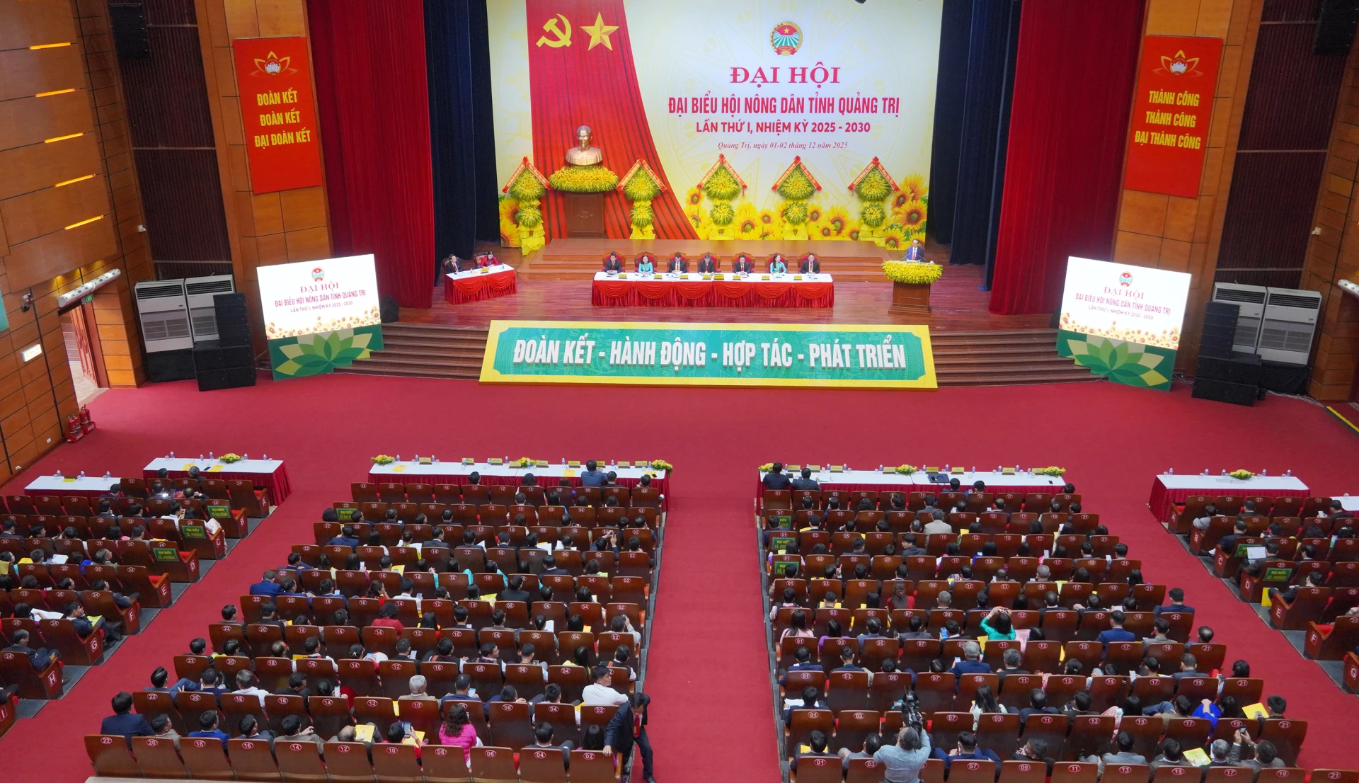 Quang cảnh đại hội - Ảnh: N.H