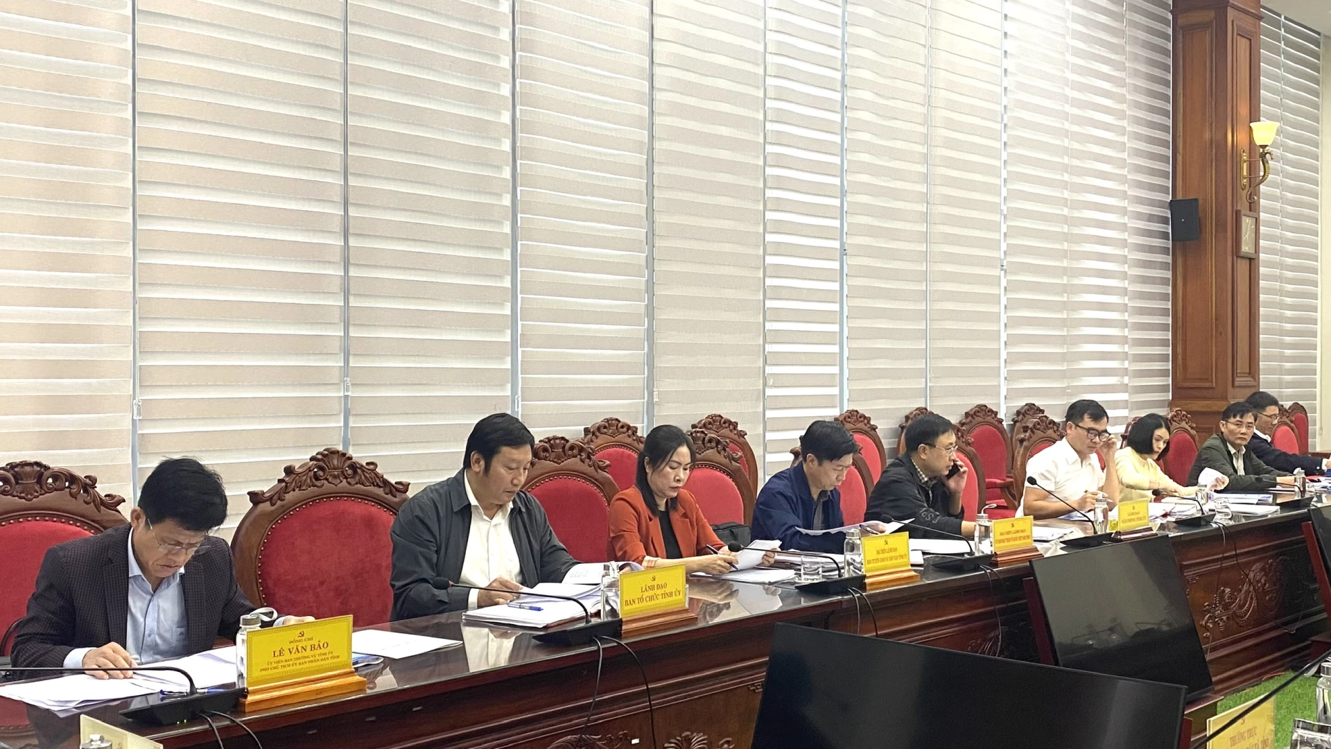 Các đại biểu tham dự buổi làm việc - Ảnh: NL