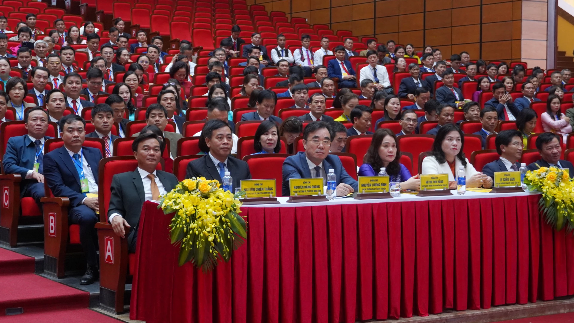 Các đại biệu tham dự đại hội - Ảnh: N.H