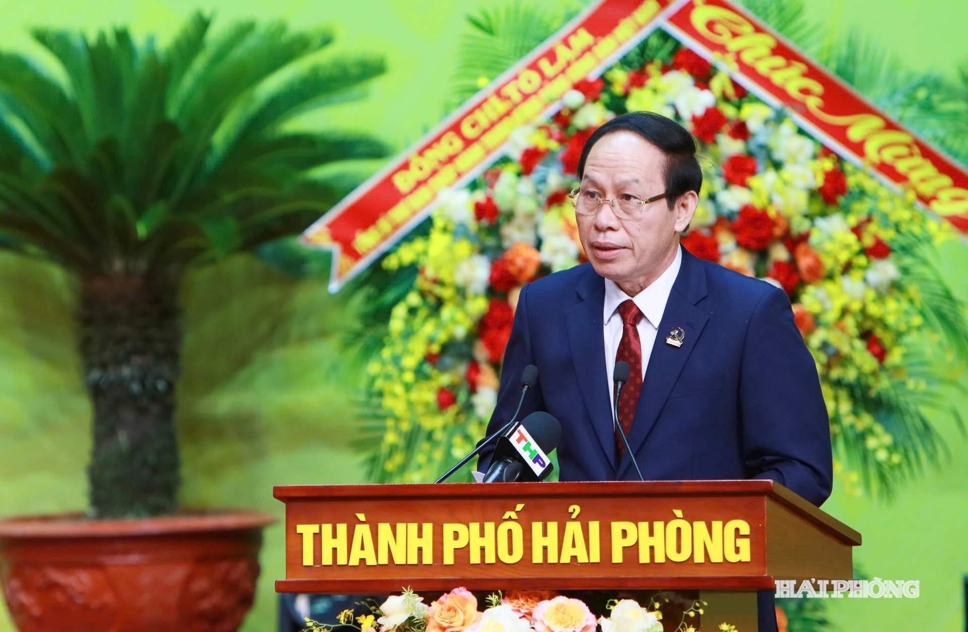 Thay mặt Đoàn Chủ tịch và toàn thể Đại hội, đồng chí Bí thư Thành ủy Lê Tiến Châu đã trân trọng tiếp thu đầy đủ những ý kiến chỉ đạo sâu sắc của đồng chí Thủ tướng. Đại hội sẽ chỉ đạo Ban Chấp hành Đảng bộ thành phố khóa I cụ thể hóa ngay các ý kiến chỉ đạo của đồng chí Thủ tướng thành các mục tiêu, chỉ tiêu, nhiệm vụ và giải pháp trọng tâm.