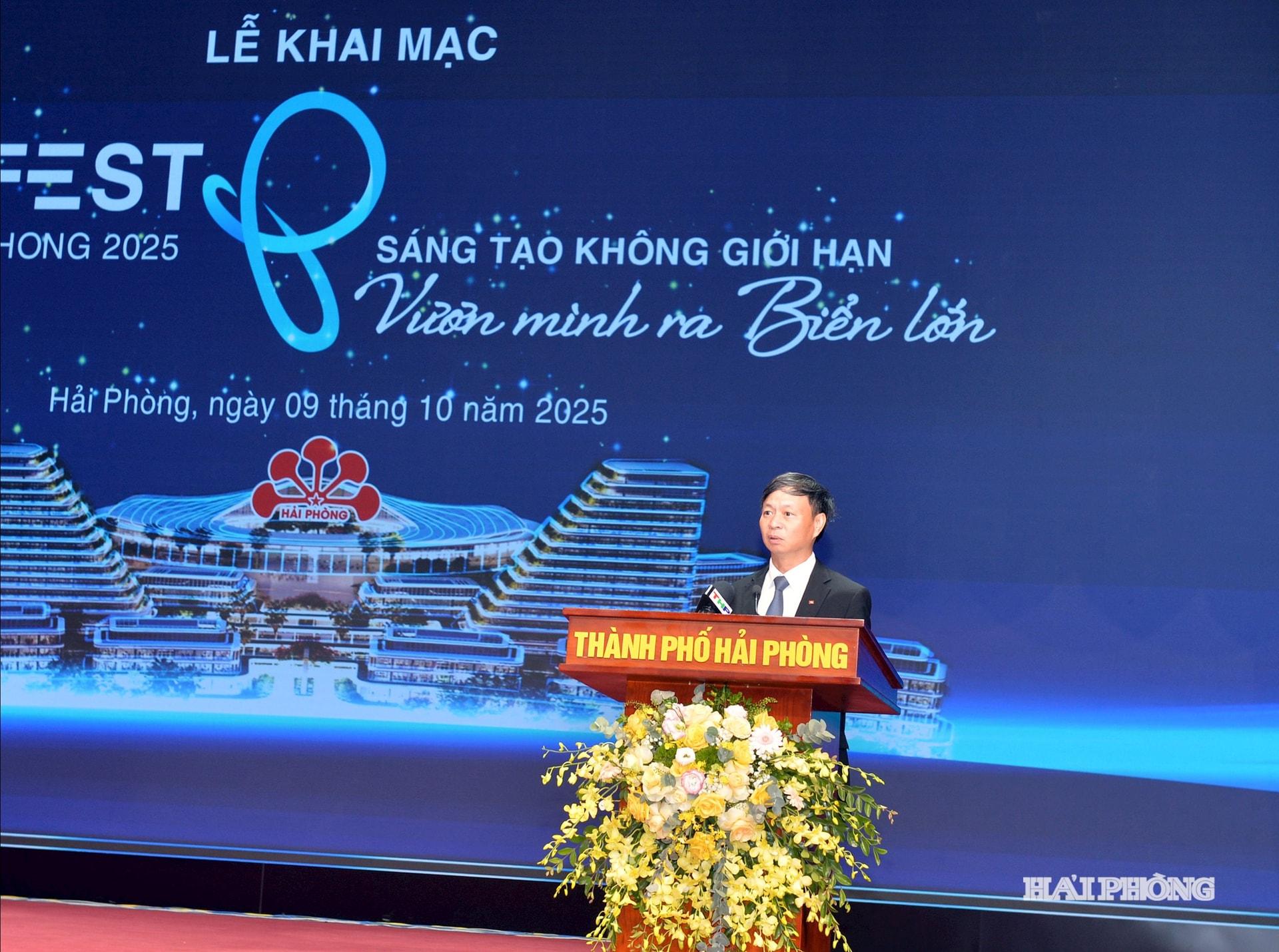 Đồng chí Hoàng Minh, Thứ trưởng Bộ KHCN phát biểu tại khai mạc TECHFEST Hải Phòng 2025