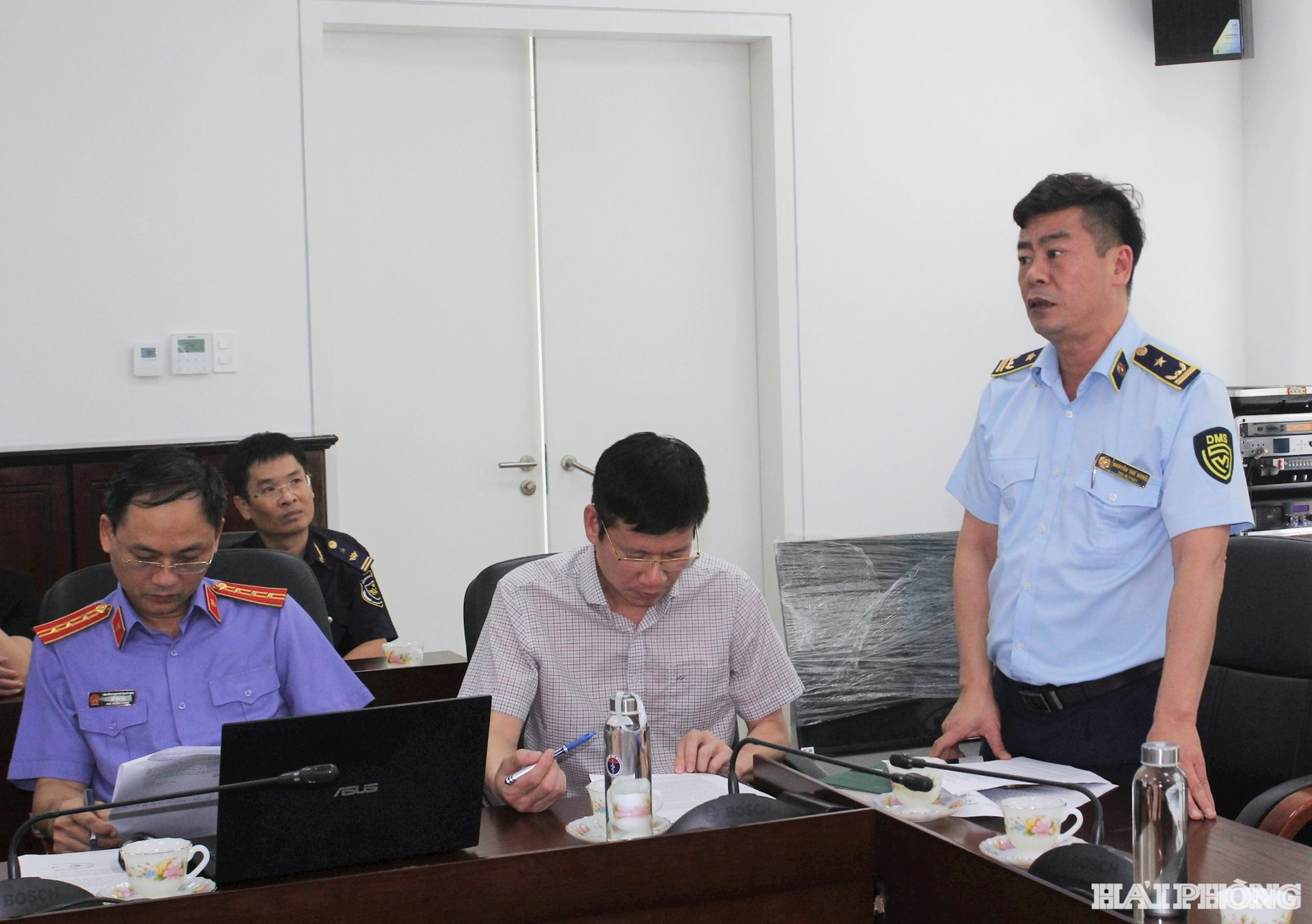 Đại diện các đơn vị phát biểu ý kiến tại cuộc làm việc