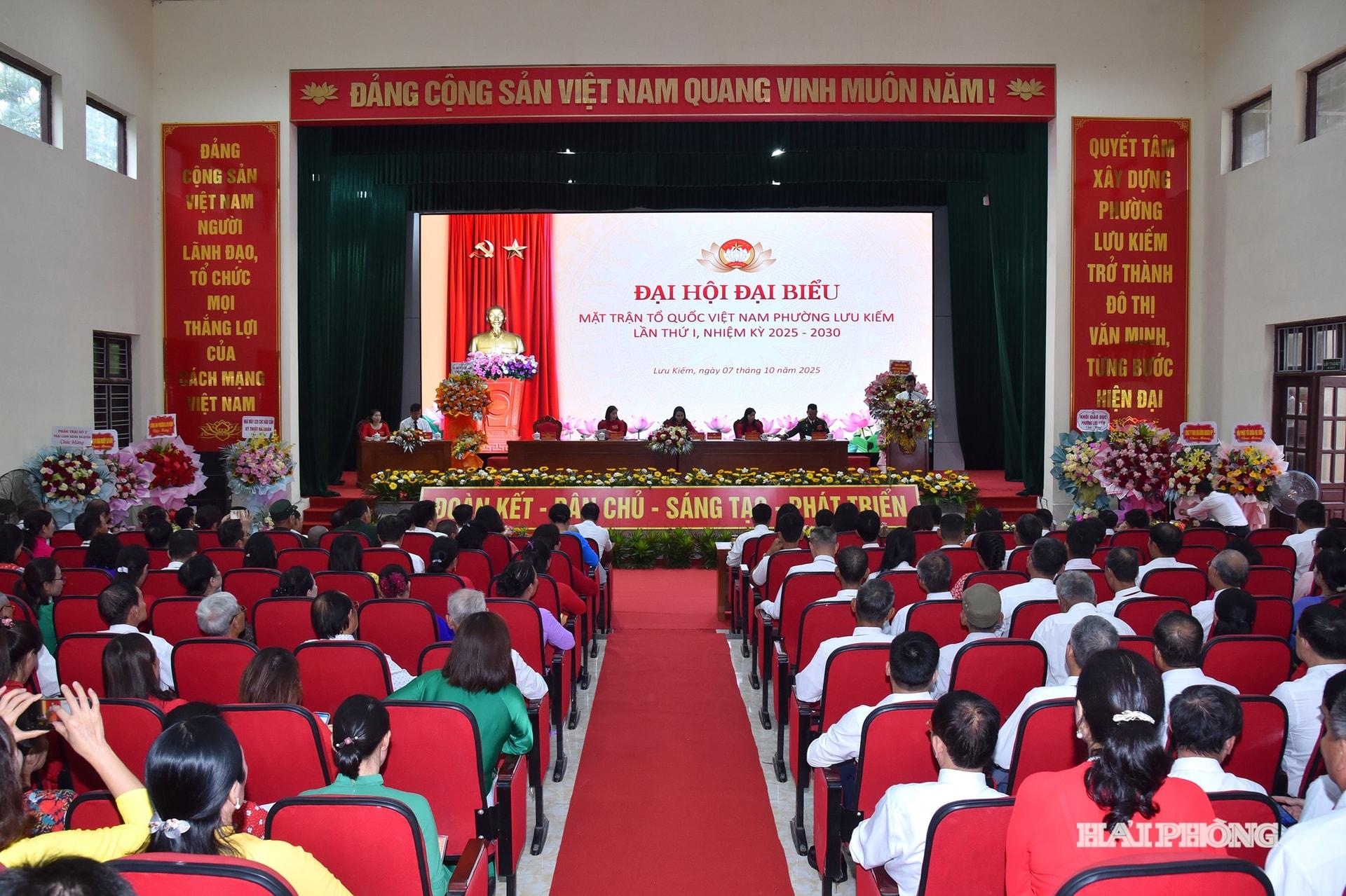 Quang cảnh đại hội.