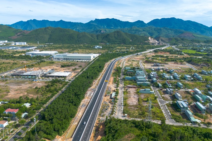 Cao tốc Hòa Liên - Túy Loan kết nối cao tốc La Sơn - Hòa Liên và Đà Nẵng Quảng Ngãi. Ảnh: Nguyễn Đông