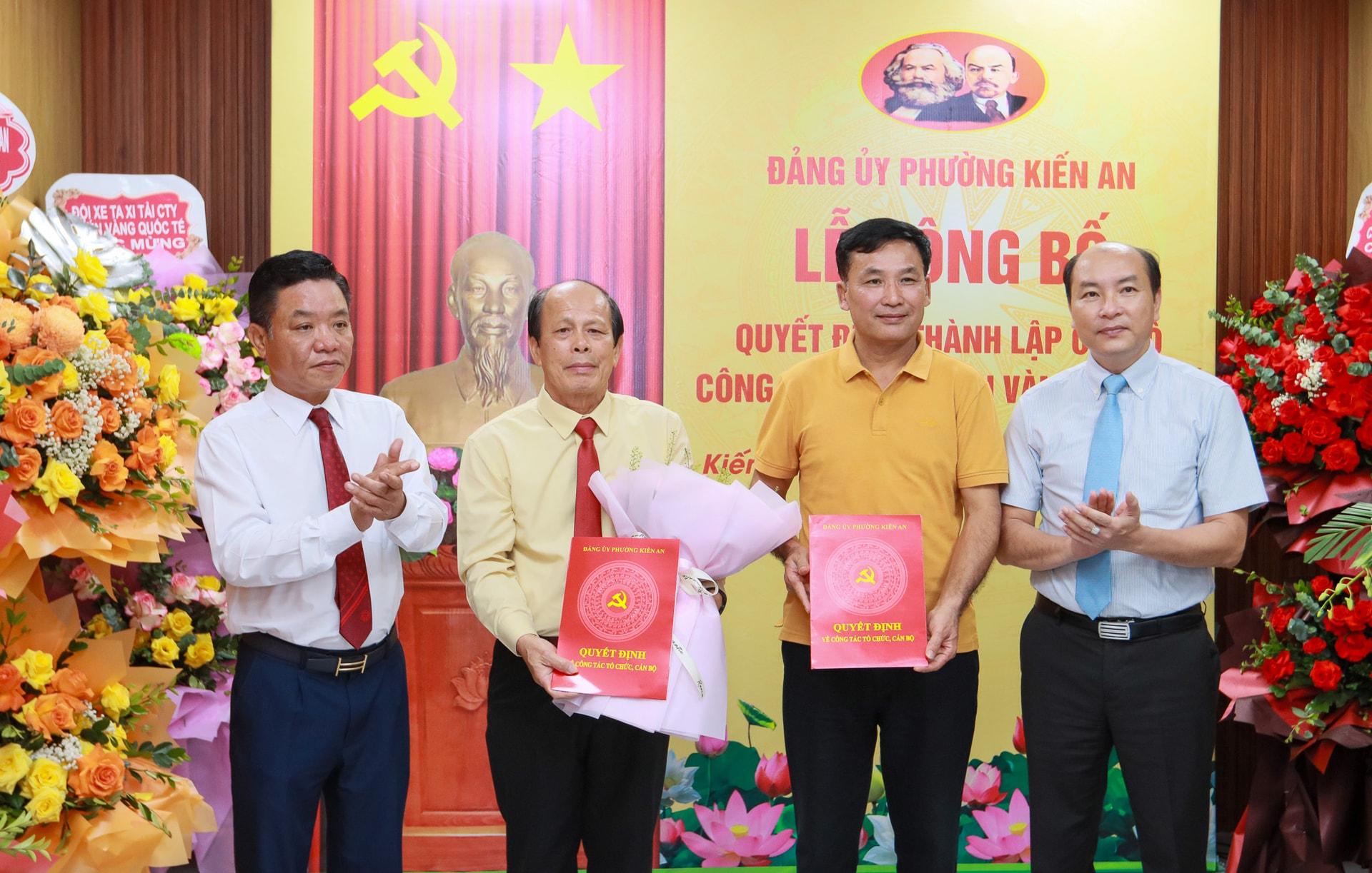 Lãnh đạo Đảng uỷ phường Kiến An trao quyết định thành lập chi bộ công ty cổ phần Én Vàng quốc tế