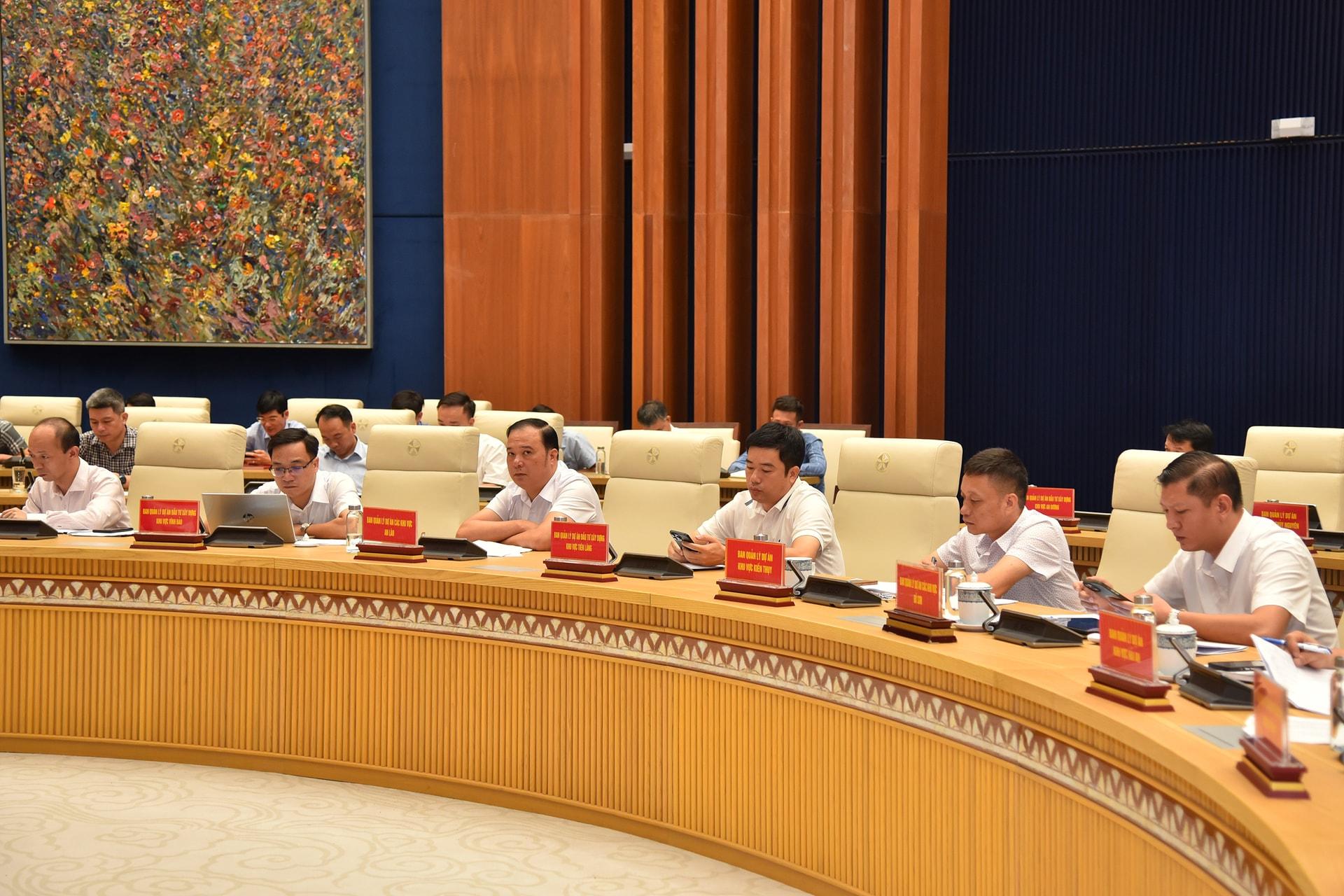 Các đại biểu dự họp. Ảnh: Trung Kiên