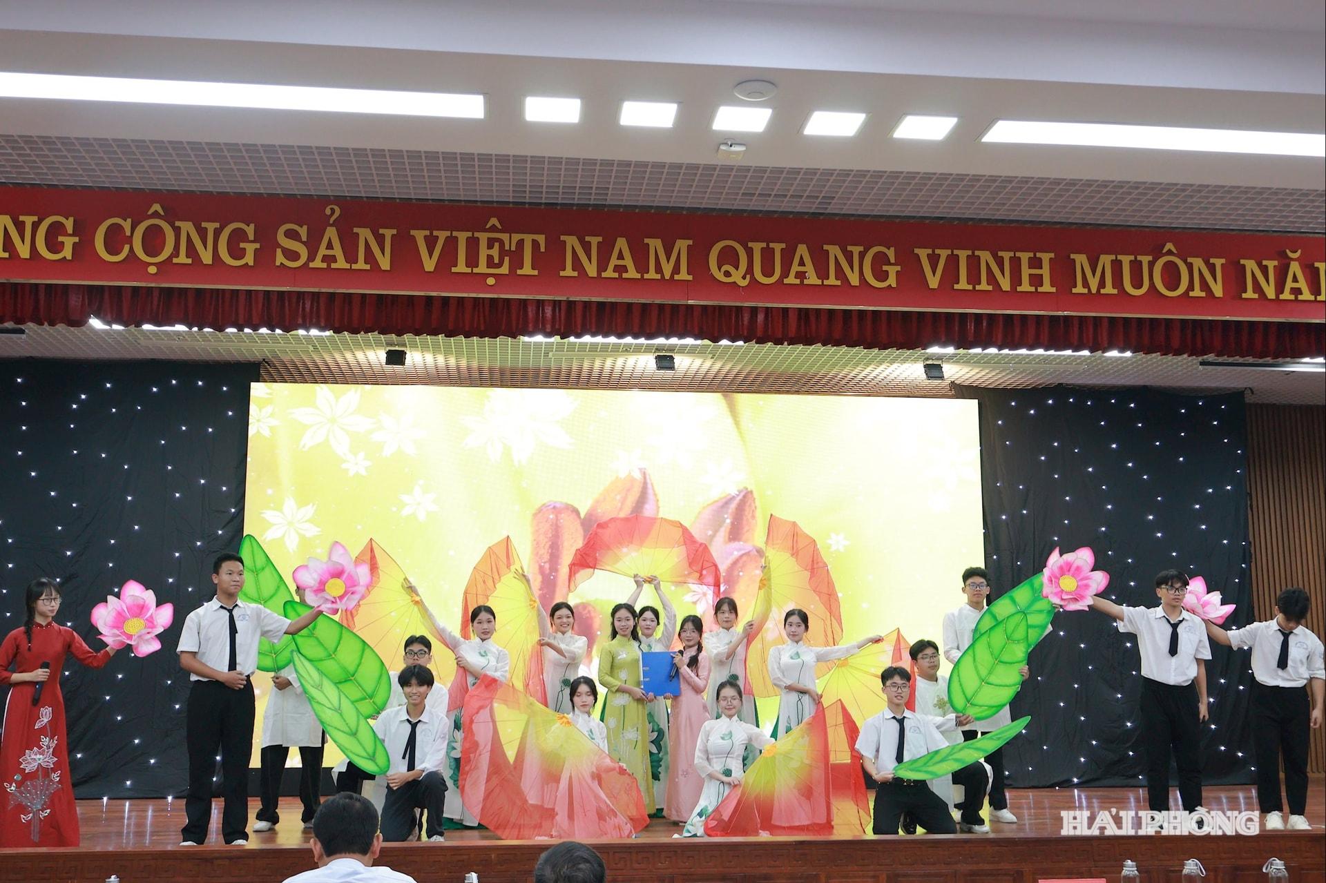 van-nghe.jpg