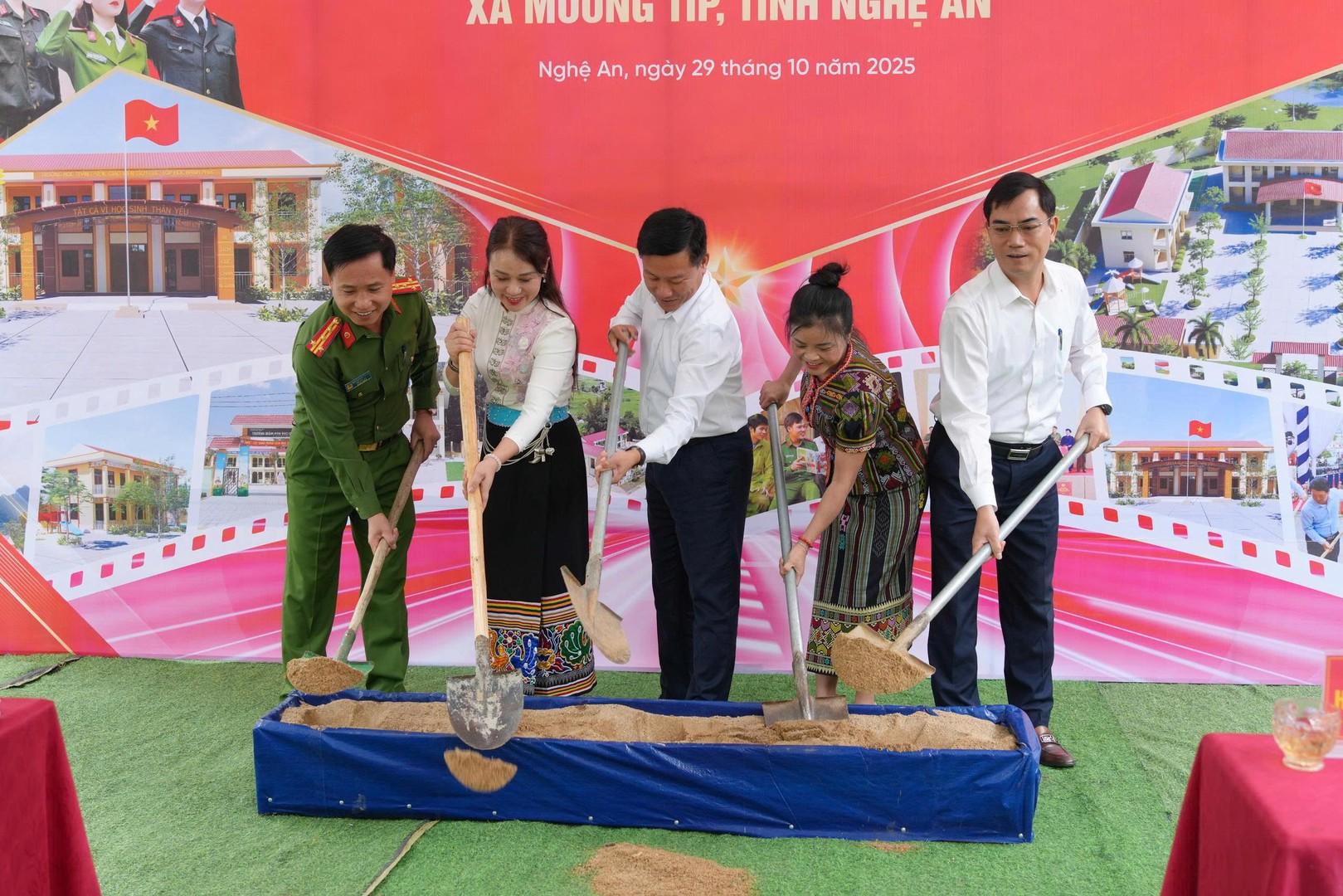 gen-h-chon khoi cong truong mam non.jpg