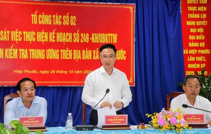 Đồng chí Đặng Minh Thông phát biểu tại buổi làm việc