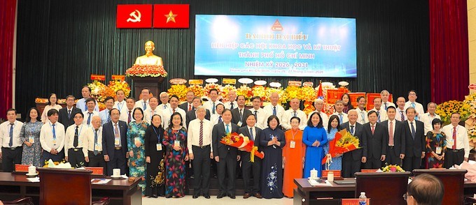 Ban Chấp hành Liên hiệp hội nhiệm kỳ 2026-2031 ra mắt đại hội. (Ảnh: SGGP)