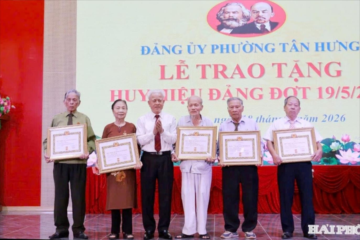 tan-hung-1-.jpg