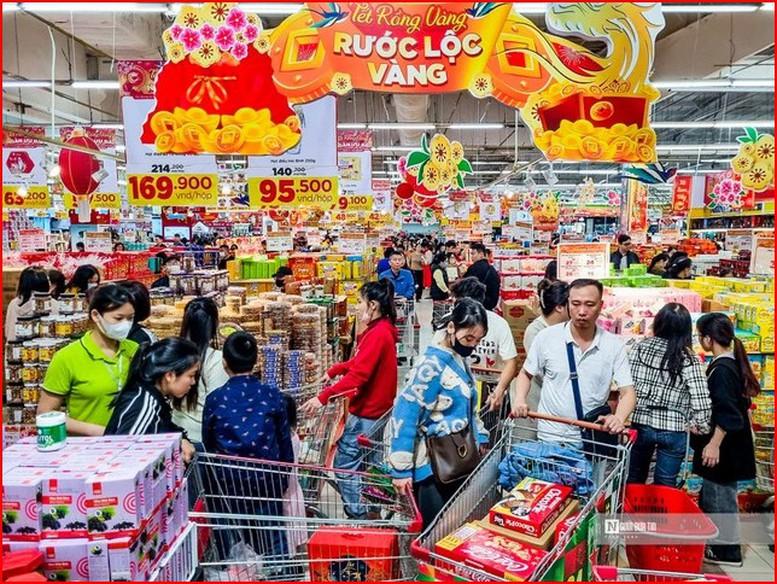 Cao điểm chống buôn lậu, gian lận thương mại, hàng giả dịp Tết Nguyên đán Bính Ngọ 2026- Ảnh 1.